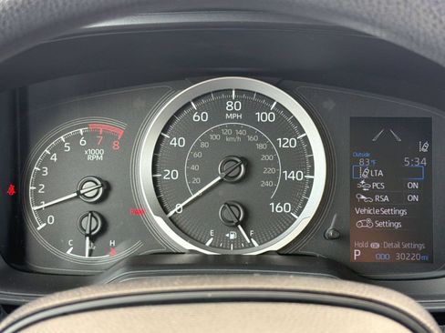 Used 2022 Toyota Corolla LE FWD image 23
