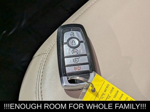 Used 2022 Ford Explorer XLT w/ Equipment Group 202A image 35