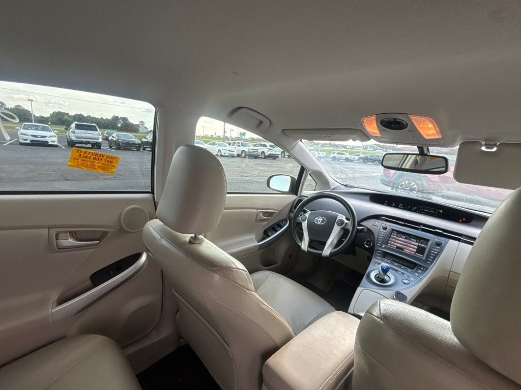 Used 2011 Toyota Prius Four w/ Navigation Pkg FWD image 26