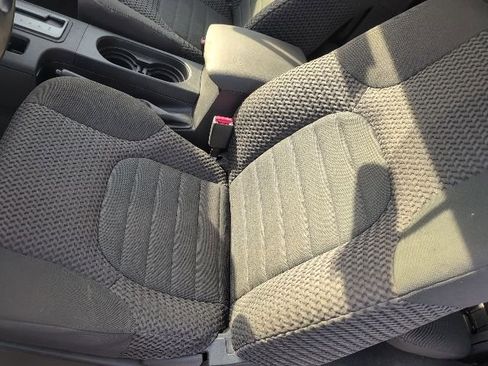 Used 2019 Nissan Frontier SV w/ Value Truck Package image 18