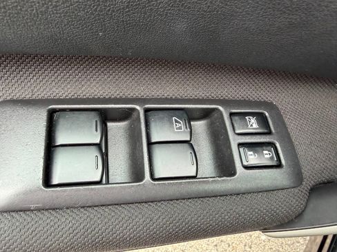 Used 2013 Nissan Rogue S w/ Special Edition Pkg FWD image 15