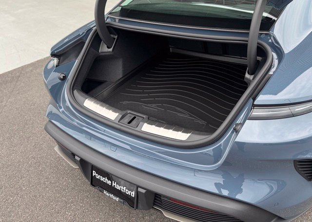 New 2026 Porsche Taycan Turbo AWD/4WD image 36