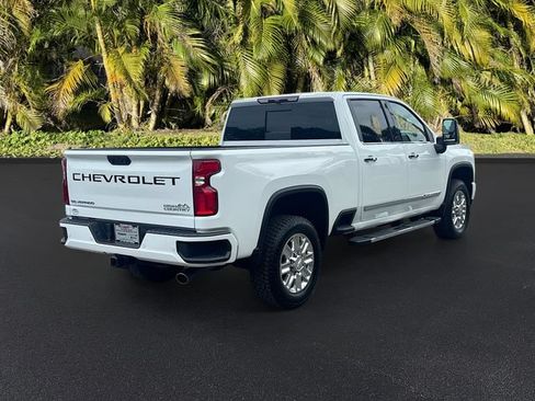 Used 2024 Chevrolet Silverado 2500 High Country AWD/4WD image 4