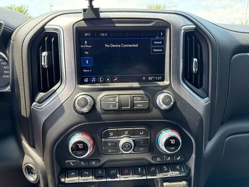 Used 2019 GMC Sierra 1500 Denali w/ Denali Ultimate Package AWD/4WD image 9