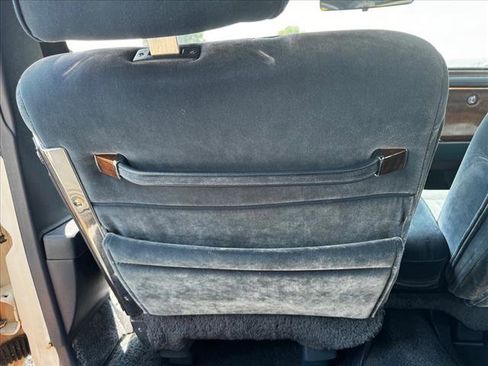 Used 1988 Cadillac Brougham image 23