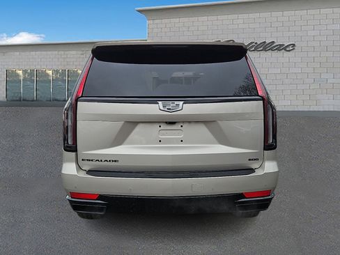 Certified 2024 Cadillac Escalade Sport Platinum w/ LPO, ONYX Package image 5