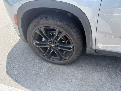 Used 2026 Chevrolet Traverse LT w/ LPO, Floor Liner Package AWD/4WD image 8