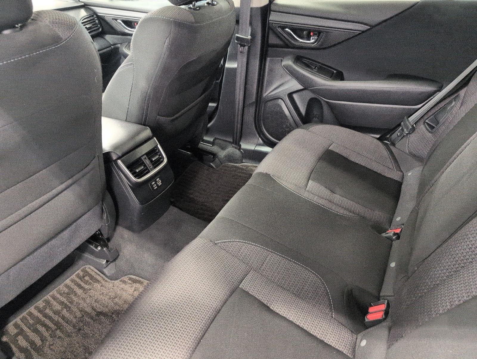 Used 2024 Subaru Outback Premium AWD/4WD image 23