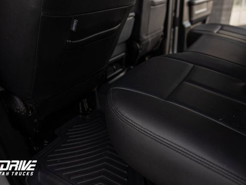 Used 2017 RAM 3500 Tradesman w/ Chrome Appearance Group image 18