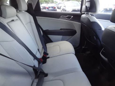 Used 2023 Kia Sportage EX FWD image 23