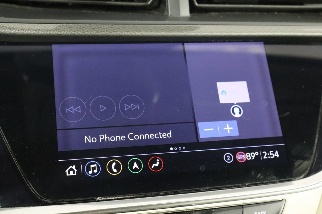 Used 2020 Buick Encore GX Essence w/ Advanced Technology Package AWD/4WD image 35