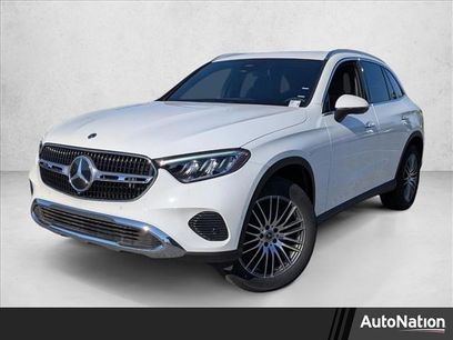 New 2025 Mercedes-Benz GLC 300