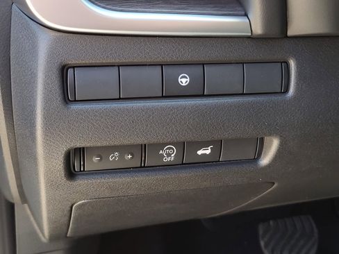 New 2026 Nissan Rogue Platinum AWD/4WD image 21