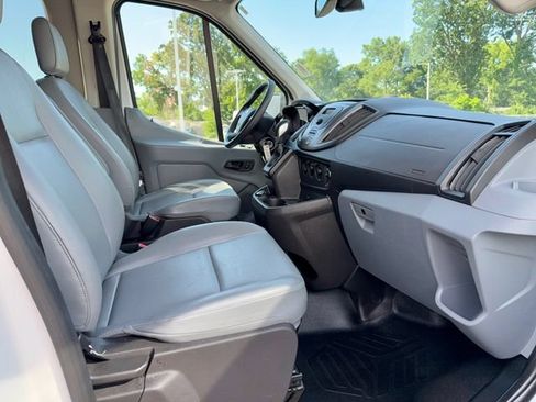 Used 2019 Ford Transit 350 XL RWD image 8