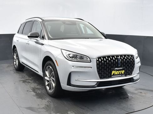 New 2026 Lincoln Corsair Grand Touring image 6