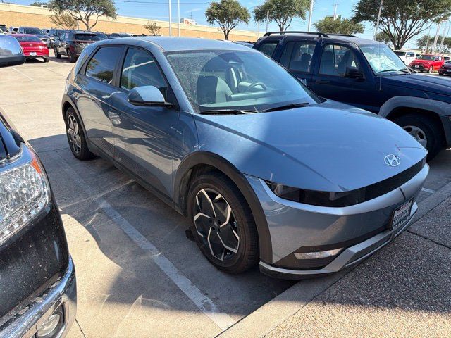 Used 2024 Hyundai Ioniq 5 SE RWD image 2