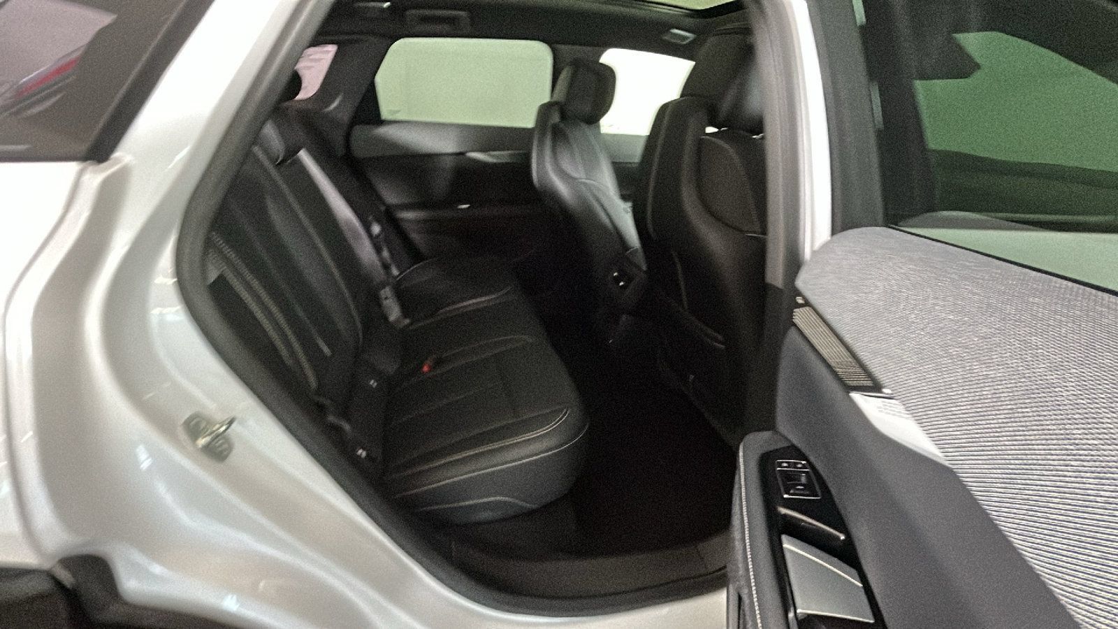 Used 2025 Cadillac Optiq Luxury 2 w/ LPO, Floor Liner Package AWD/4WD image 35