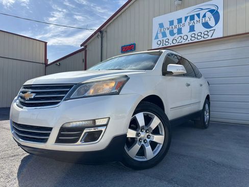 Used 2014 Chevrolet Traverse LTZ FWD image 10