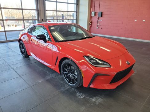 New 2026 Toyota GR86 Premium image 32