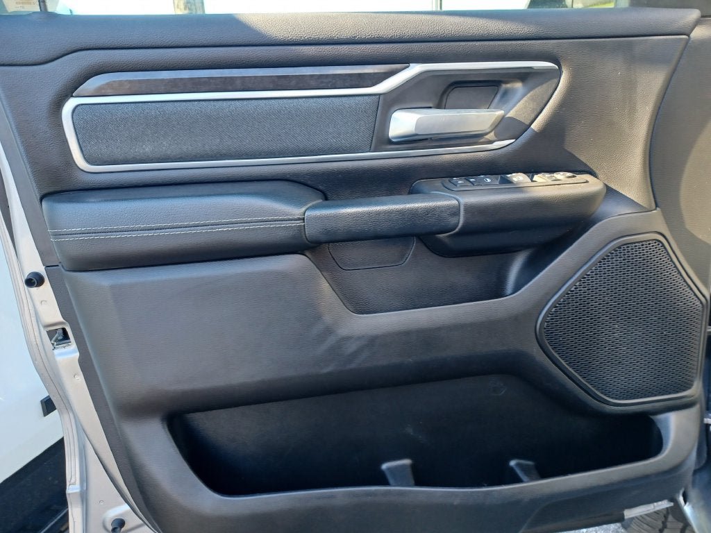 Used 2022 RAM 1500 Big Horn AWD/4WD image 7