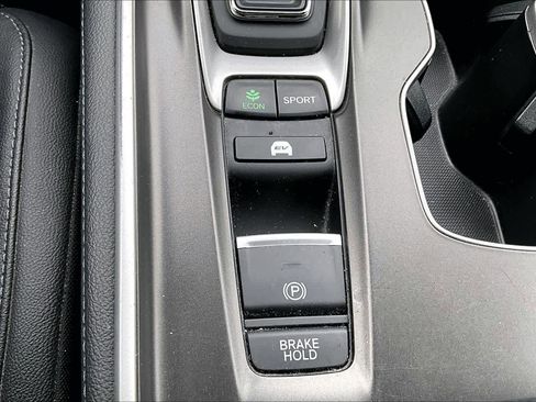 Used 2019 Honda Accord Touring image 34
