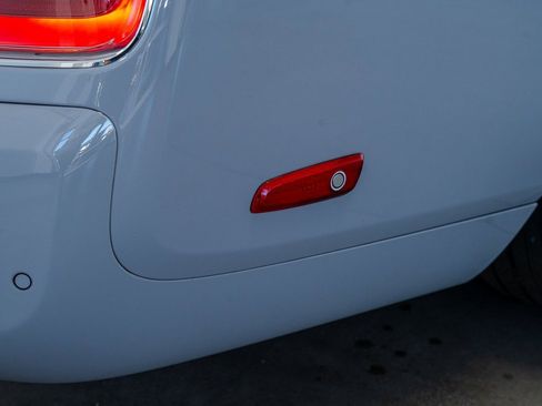 Used 2022 Rolls-Royce Phantom Sedan image 31