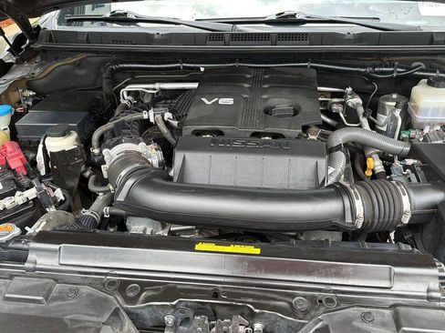 Used 2022 Nissan Frontier SV AWD/4WD image 33