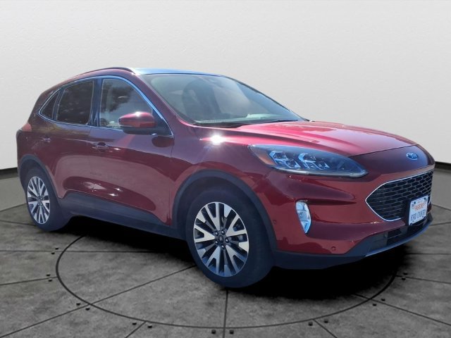 Used 2020 Ford Escape Titanium AWD/4WD image 3