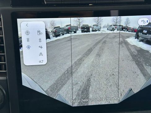 Used 2024 Ford F150 Platinum image 28