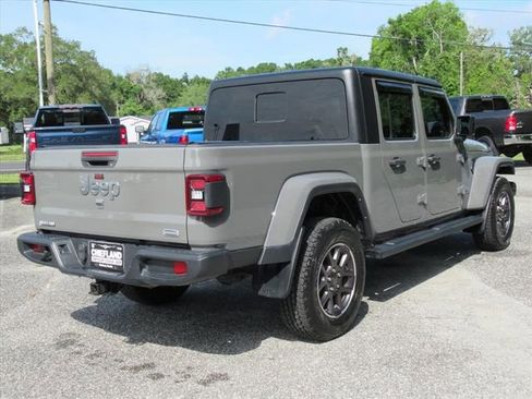 Used 2023 Jeep Gladiator Overland w/ LED Lighting Group AWD/4WD image 7