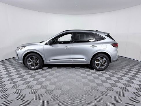 Used 2024 Ford Escape ST-Line image 7