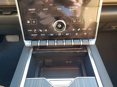 New 2026 GMC Sierra EV Denali image 38