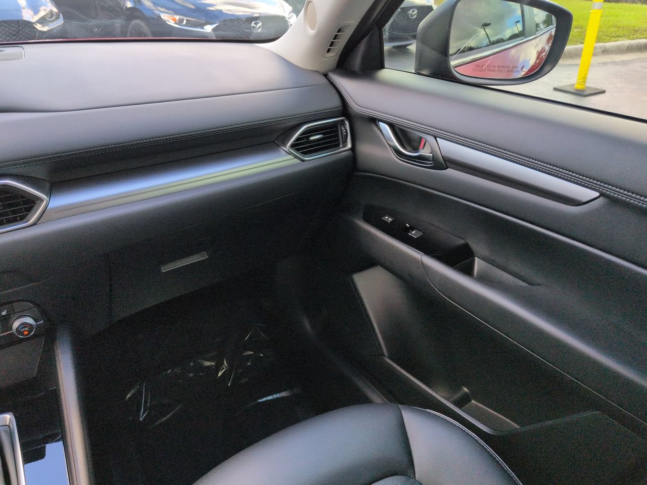 Used 2025 MAZDA CX-5 AWD 2.5 S w/ Select Package image 17