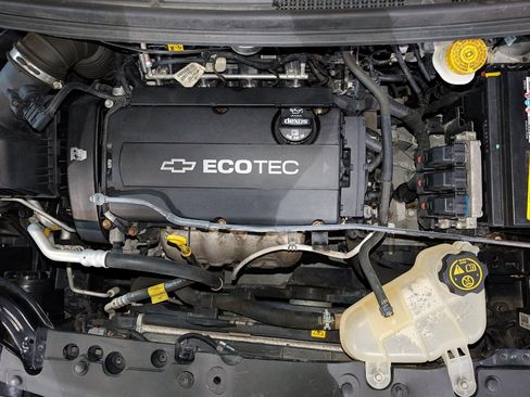 Used 2015 Chevrolet Sonic LT FWD image 45