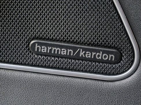 Used 2023 Maserati Levante GT AWD/4WD image 7