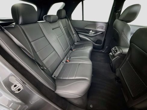 Used 2025 Mercedes-Benz GLE 450 4MATIC image 27