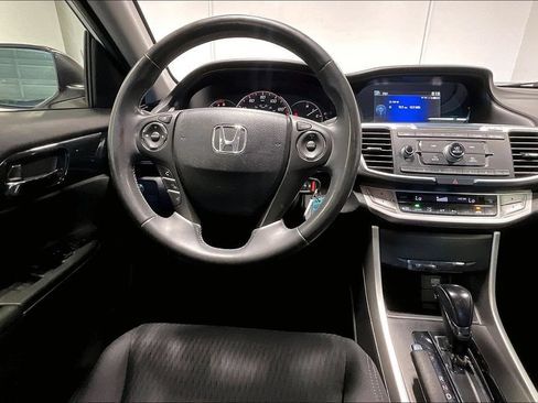 Used 2014 Honda Accord Sport image 6