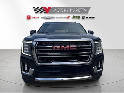 Used 2024 GMC Yukon SLT image 2