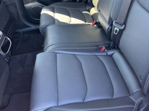 Used 2023 Genesis GV70 2.5T image 10