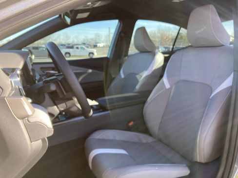 Certified 2026 Toyota Camry SE image 13