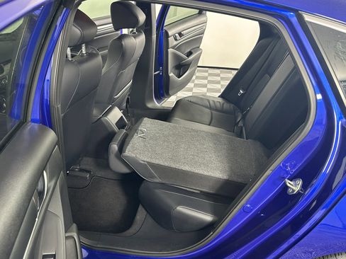 Used 2018 Honda Accord Sport image 29