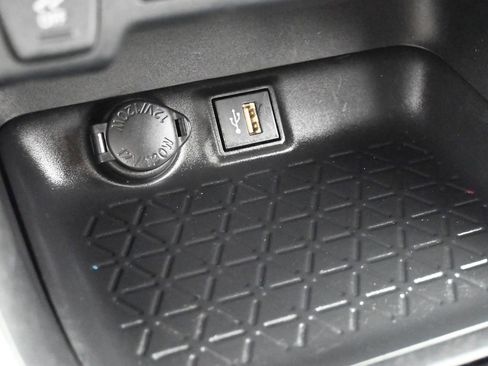 Used 2023 Toyota RAV4 LE image 24