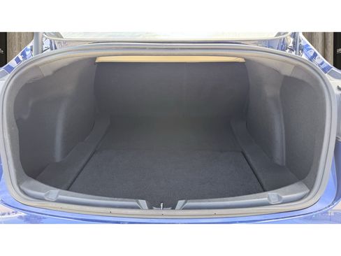 Used 2022 Tesla Model 3 Standard Range RWD image 33