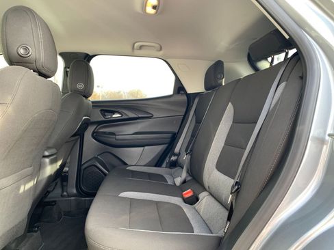 Used 2025 Chevrolet TrailBlazer LT image 23