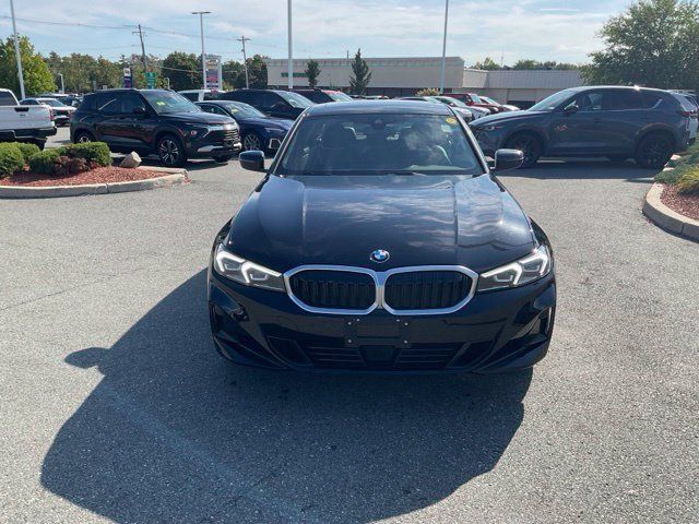 Used 2026 BMW 330i xDrive Sedan AWD/4WD image 2