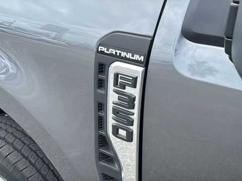 Used 2024 Ford F350 Platinum AWD/4WD image 9