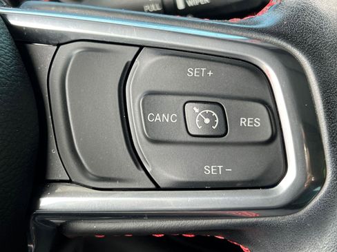 Used 2023 Jeep Wrangler Unlimited Rubicon w/ Cold Weather Group AWD/4WD image 26