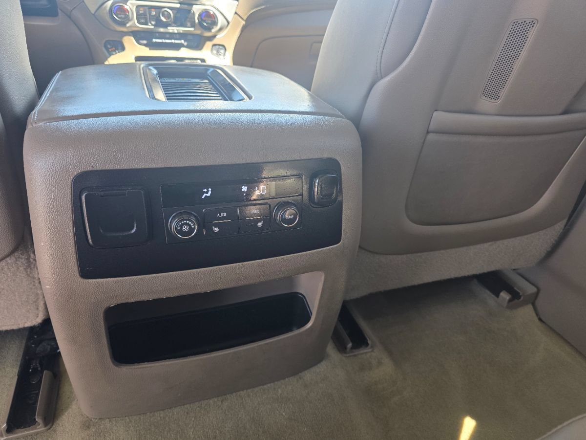 Used 2016 GMC Yukon SLT RWD image 25