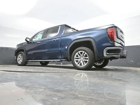 Used 2019 GMC Sierra 1500 SLT w/ SLT Premium Package AWD/4WD image 38
