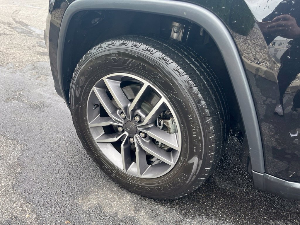 Used 2021 Jeep Grand Cherokee Limited AWD/4WD image 10